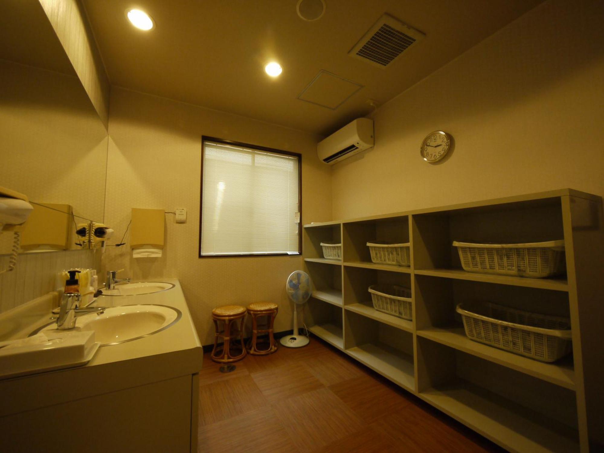 Hotel Route-Inn Court Kofu Isawa Fuefuki Bagian luar foto